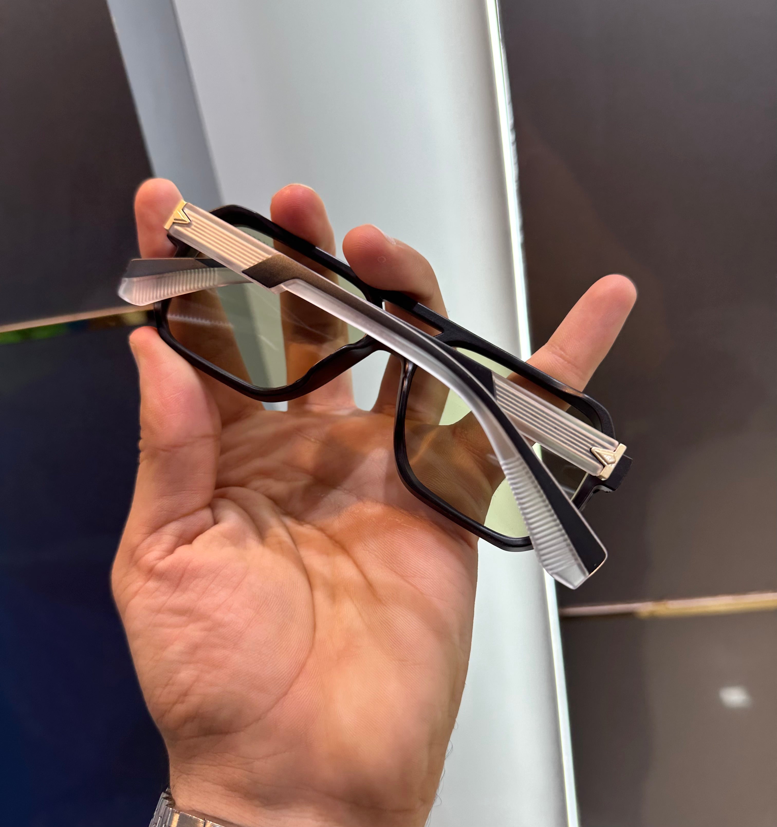 Marc Jacobs Black Green 2005 Ultimate Luxury Shade With Original Packaging