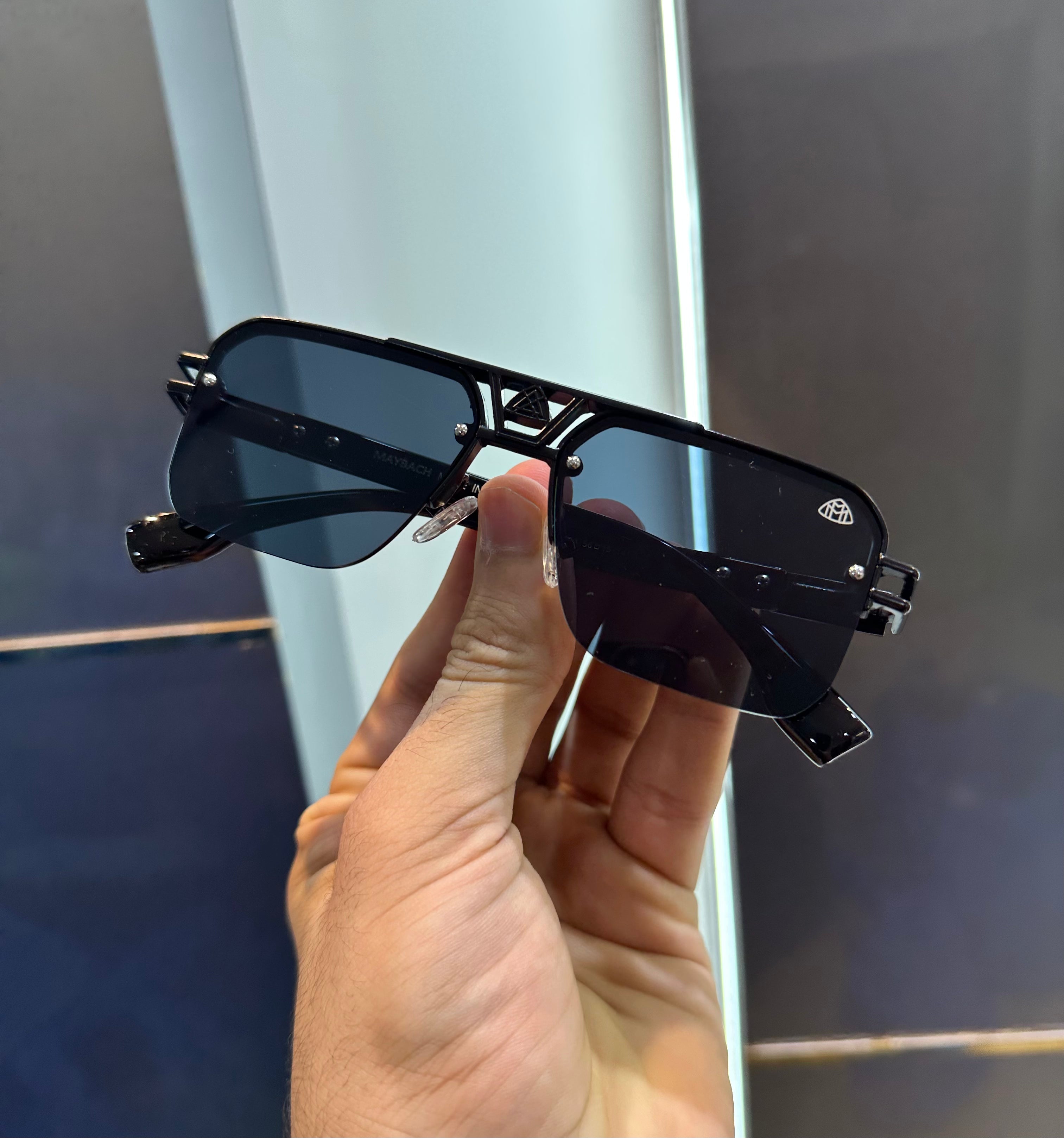 Maybach Black Ultimate Luxury Shade With Original Packaging