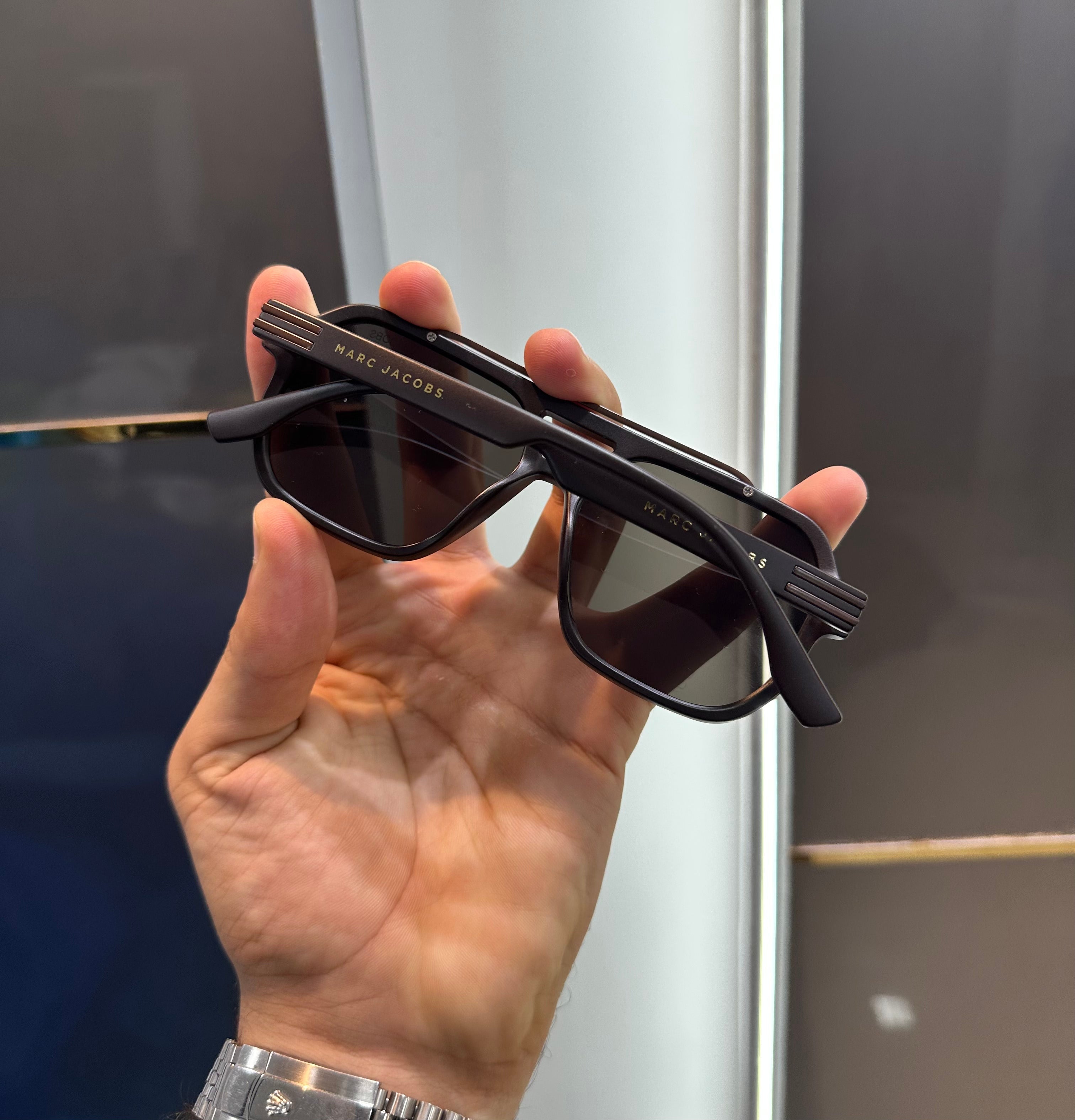 Marc Jacobs Dark Brown Ultimate Luxury Shade With Original Packaging