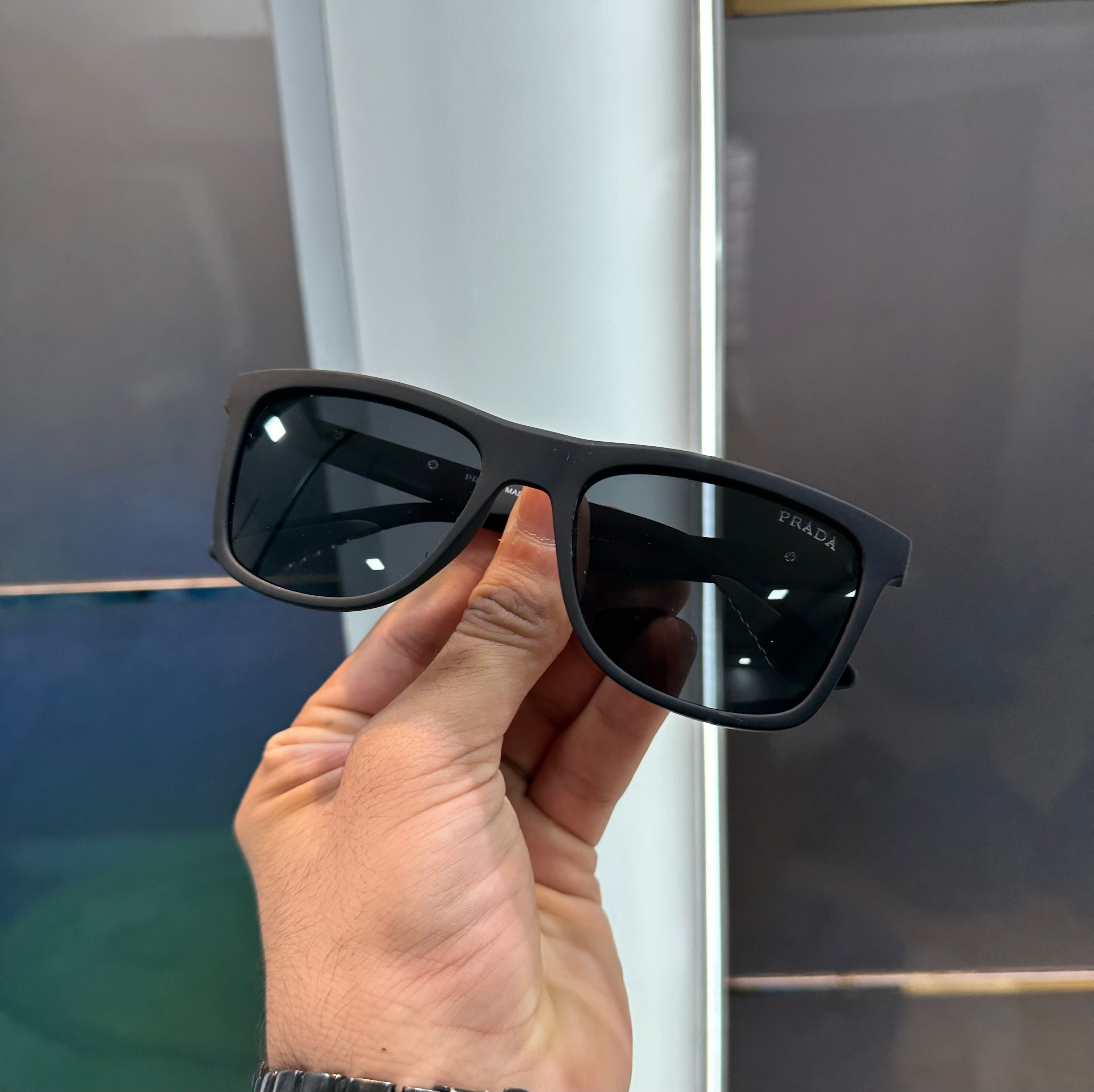 Prad a Black 3 Ultimate Luxury Shade With Original Packaging