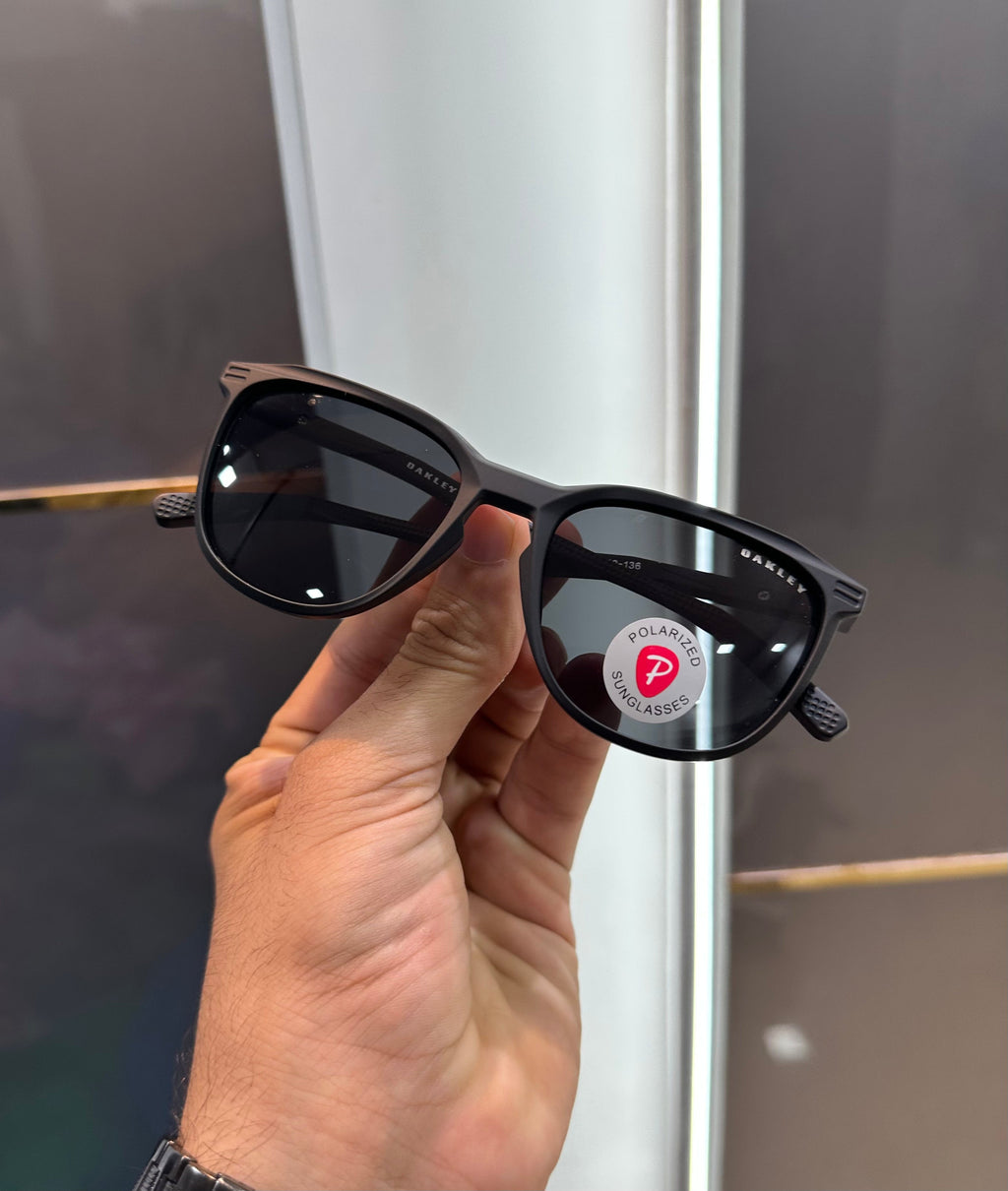 Oakle y All Black 2402 Ultimate Luxury Shade With Original Packaging