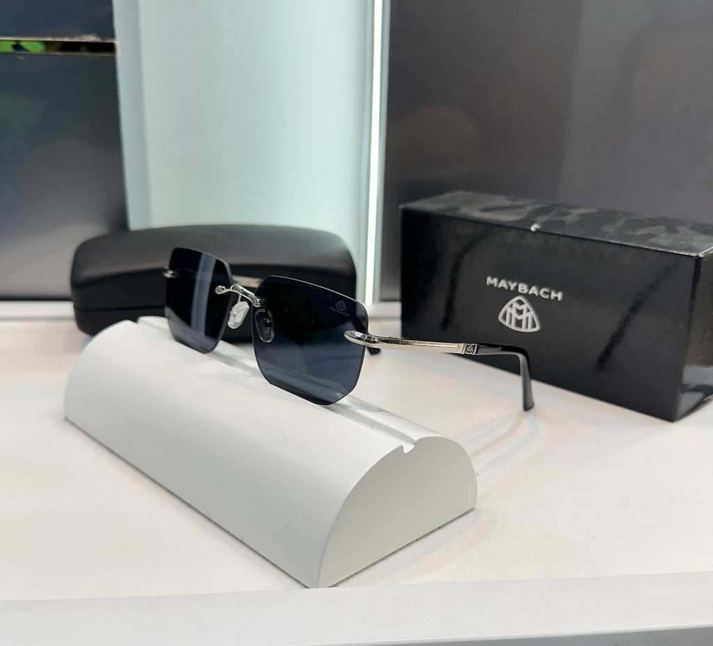 Mayba c h Black Silver 8692 Ultimate Luxury Shade With Original Packaging