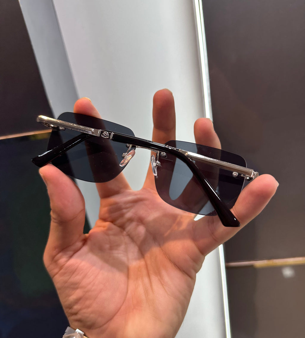 Mayba c h Black Silver 8692 Ultimate Luxury Shade With Original Packaging