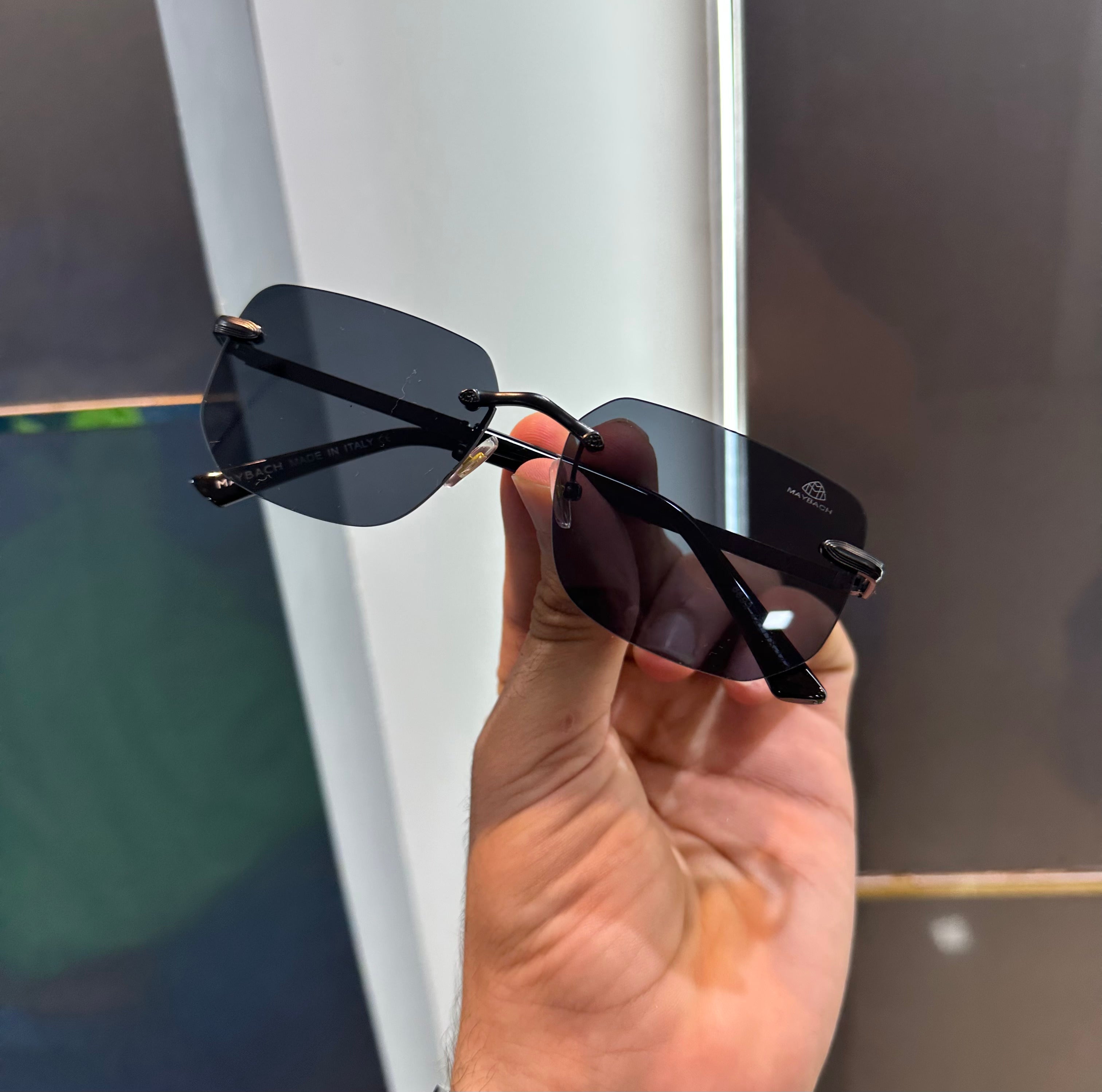 Maybach All Black 8692 Ultimate Luxury Shade With Original Packaging