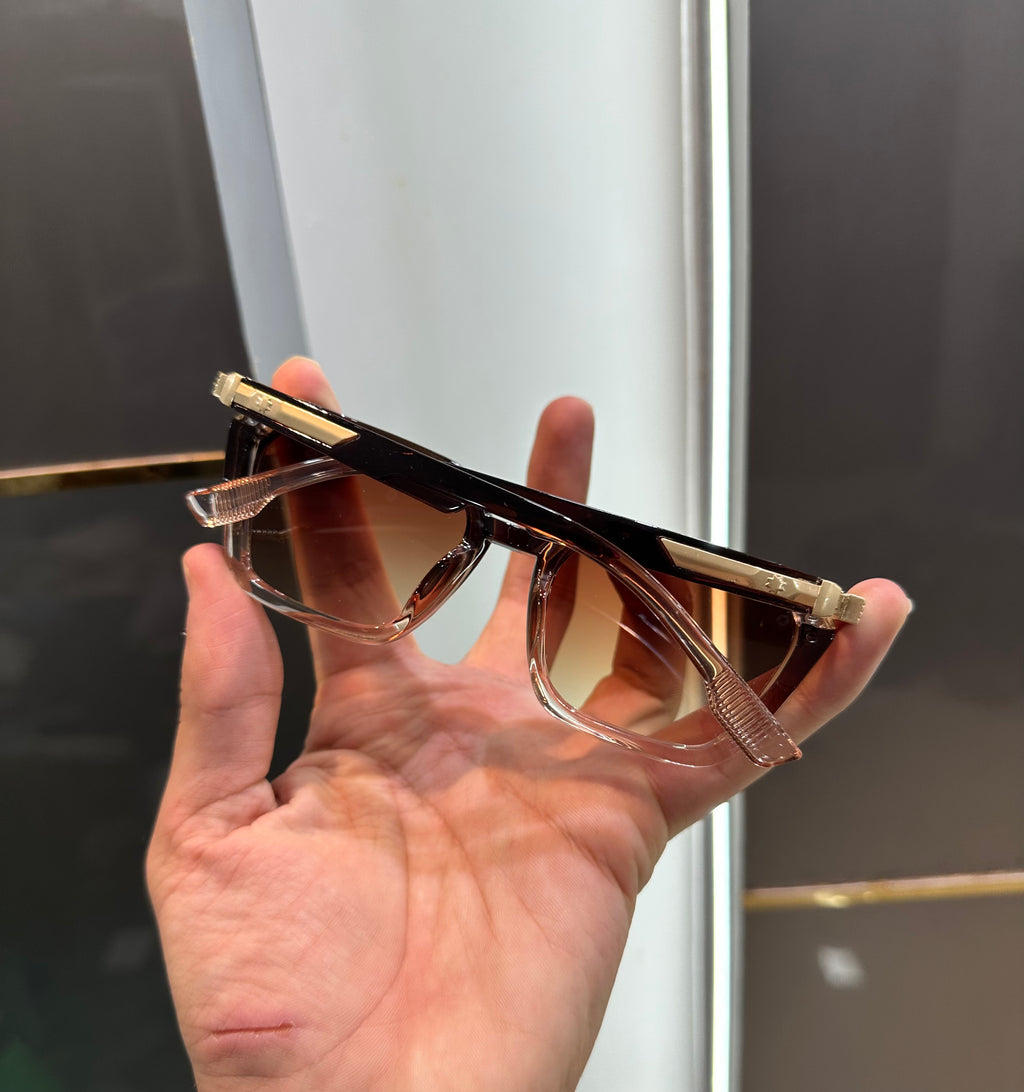 Mar c Jacob s Gold Brown 2019 Ultimate Luxury Shade With Original Packaging