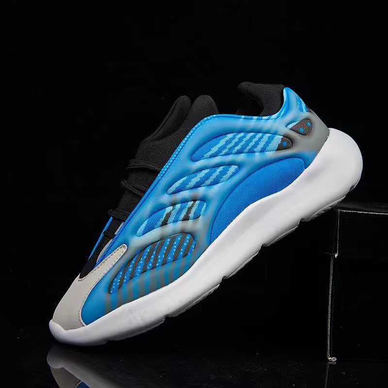 CUBICS V3 YEZY 700 Glow - Blue