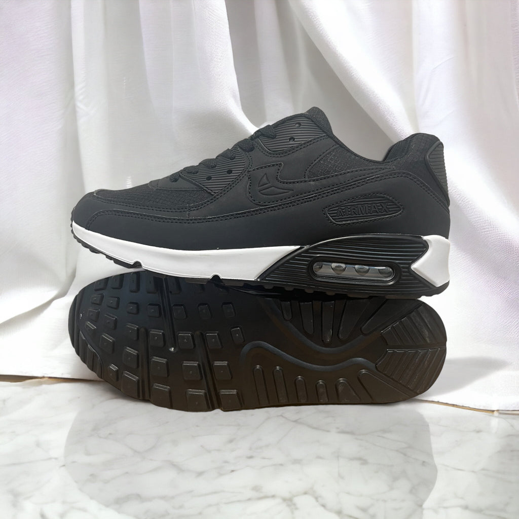 CUBICS Max Air 90 Trainers - Black