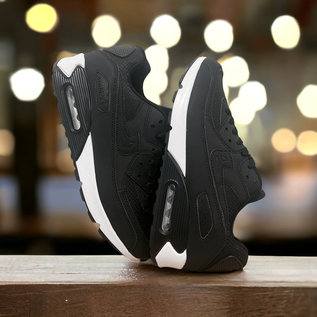 CUBICS Max Air 90 Trainers - Black