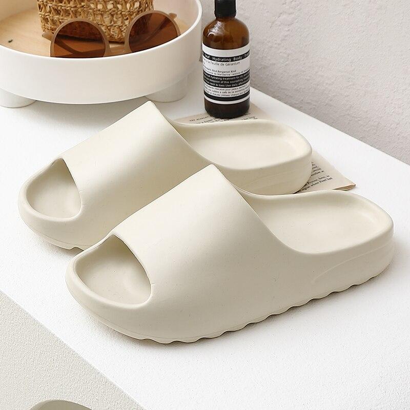 CUBICS Yezy Foam Slides - Bone