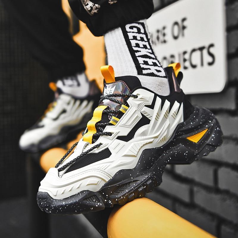 CUBICS Luxury Armag Demigood Sneakers - White